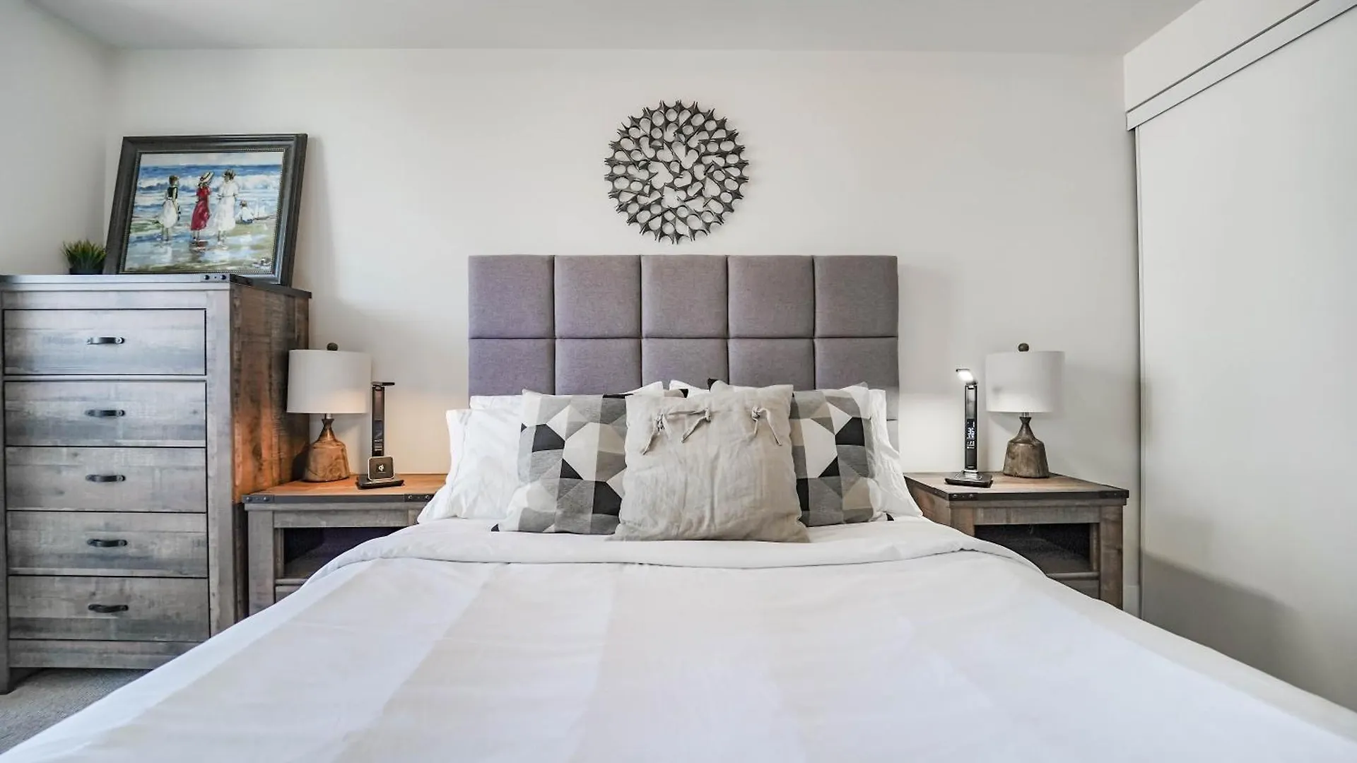 Chol Furnished Suites Heart Of Downtown Toronto, 2 Beds, Free Parking, Cn Tower View Apartamento