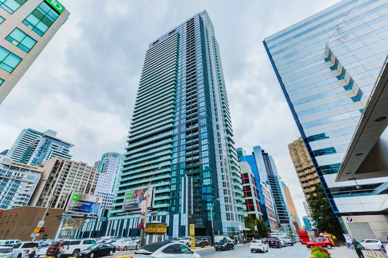 Apartamento Chol Furnished Suites Heart Of Downtown Toronto, 2 Beds, Free Parking, Cn Tower View