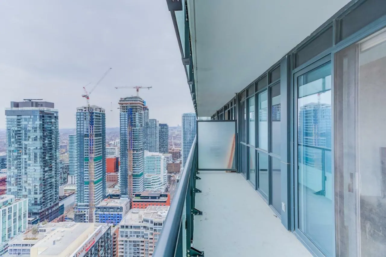 Chol Furnished Suites Heart Of Downtown Toronto, 2 Beds, Free Parking, Cn Tower View 0*, Toronto