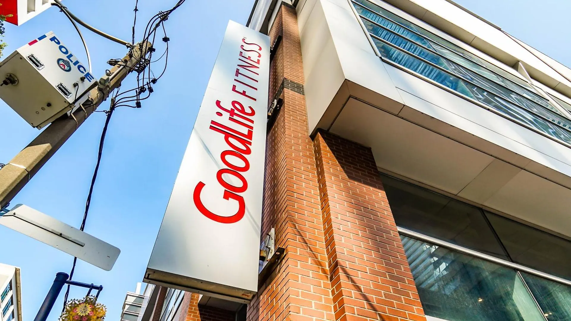 Chol Furnished Suites Heart Of Downtown Toronto, 2 Beds, Free Parking, Cn Tower View Canada
